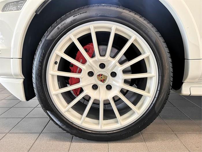 Aroldi, service Mercedes-Benz a Cremona - PORSCHE Cayenne  | ID -1804