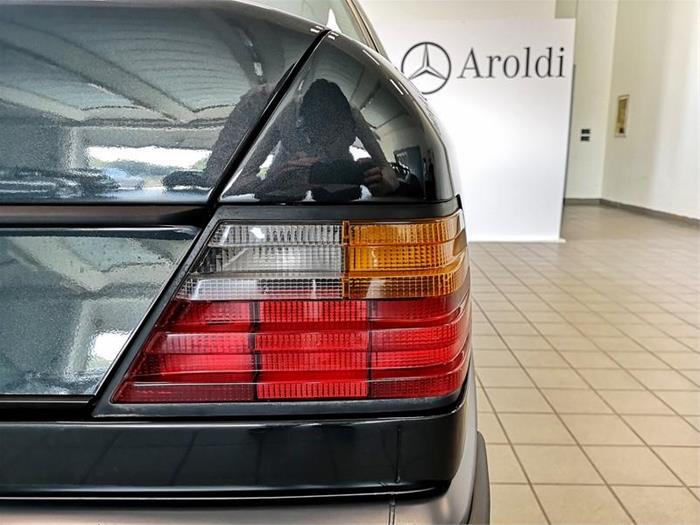 Aroldi, service Mercedes-Benz a Cremona - MERCEDES-BENZ 200 E (W124) | ID -1799