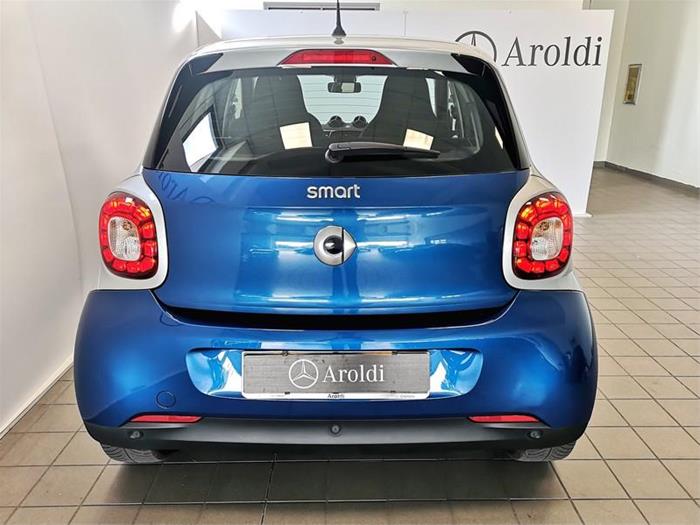 Aroldi, service Mercedes-Benz a Cremona - SMART ForFour (W453) | ID -1867