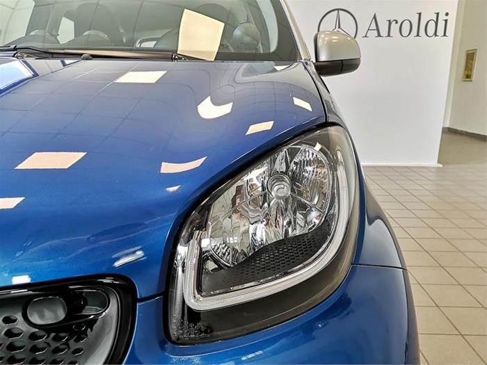 Aroldi, service Mercedes-Benz a Cremona - SMART ForFour (W453) | ID -1867