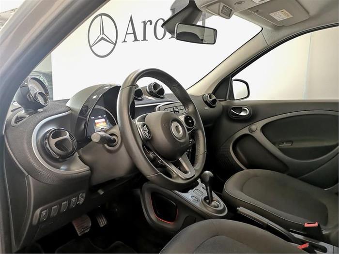 Aroldi, service Mercedes-Benz a Cremona - SMART ForFour (W453) | ID -1867